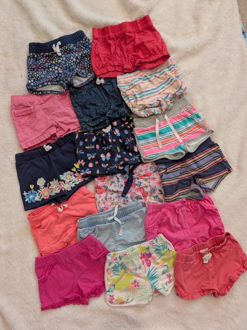 Huge Lot of Toddler Girls Shorts Various Brands Size 18 months